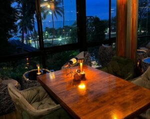 Eat Bar & Grill Restaurant