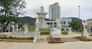 Karon Circle